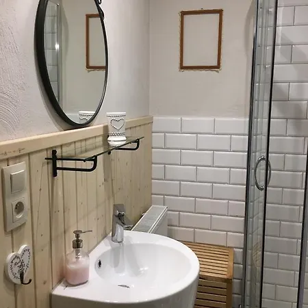 Gasthuis Biala Paprotka Polanica-Zdrój