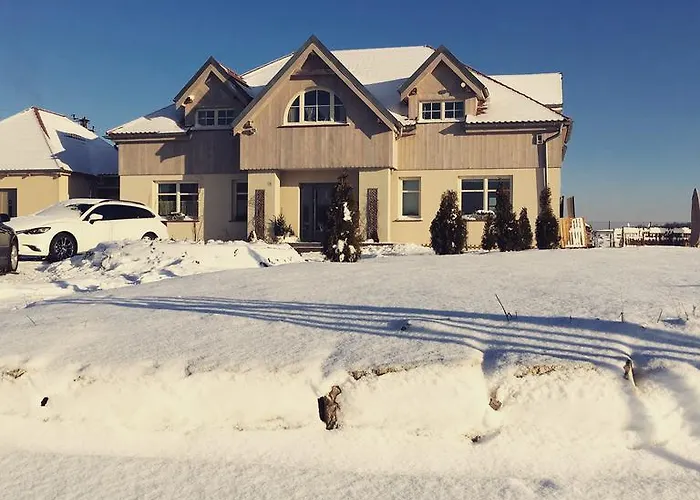 ゲストハウス Biala Paprotka ポラニツァ・ズドゥルイ